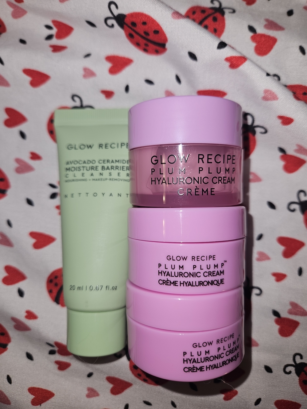 4 x Glow Recipe; 3 Plum Plump Cream and 1 Avacado moisture barrier cleanser